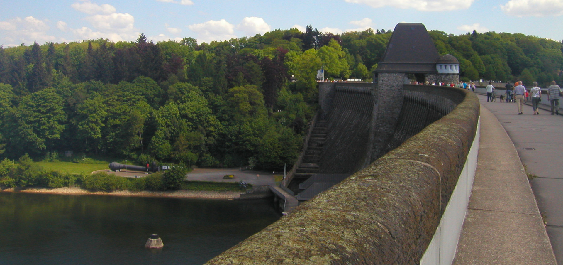 Die Mhnetalsperre am Möhnesee.